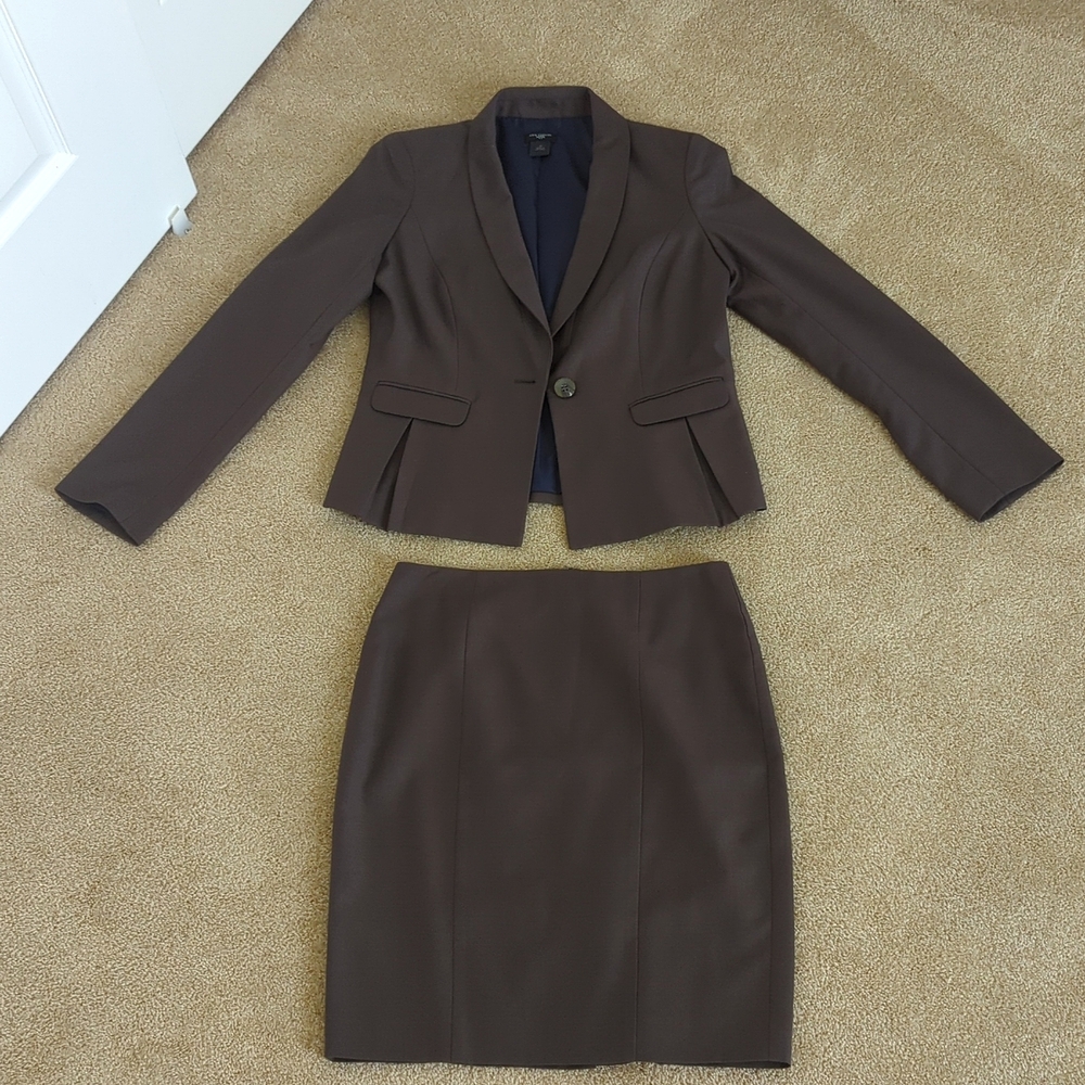 Ann Taylor Brown Cropped Blazer And Skirt Set Size 2 Petite